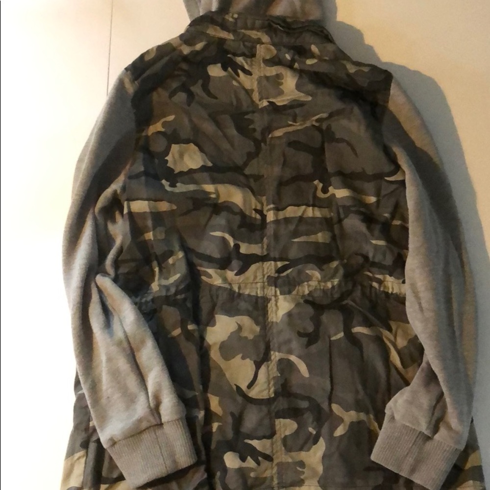 Jacket - Picture 2 of 7